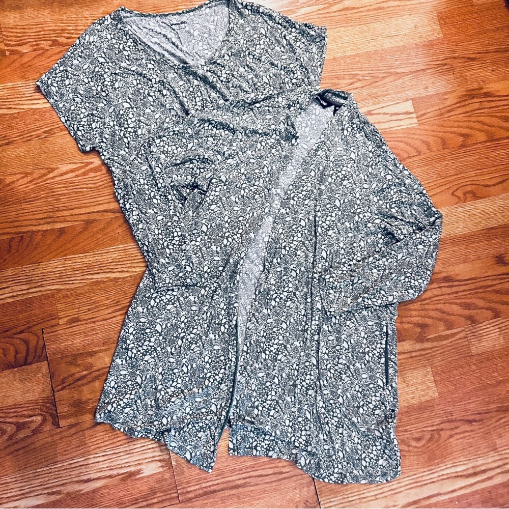 Lands End Pajama Top With Matching Robe Size XL Green & White Pattern Soft